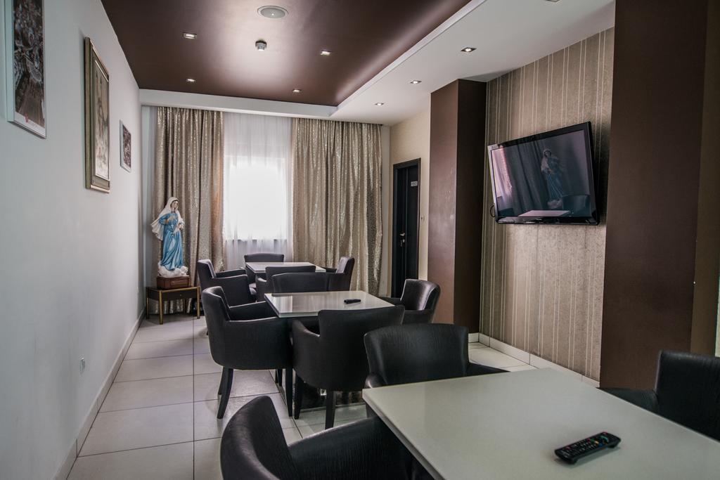 Hotel Lux Međugorje Buitenkant foto